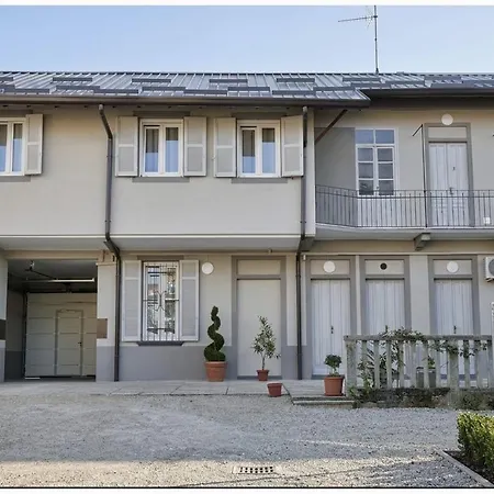 Bed & Breakfast Residenza Le Palme 3*